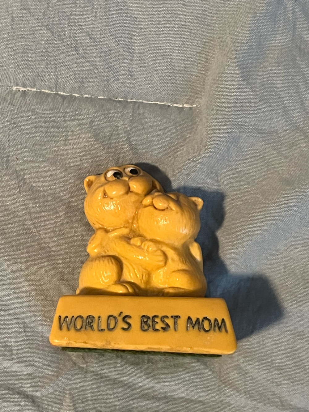 Vintage World's Best Mom" Figurine - Cute Cat Pair